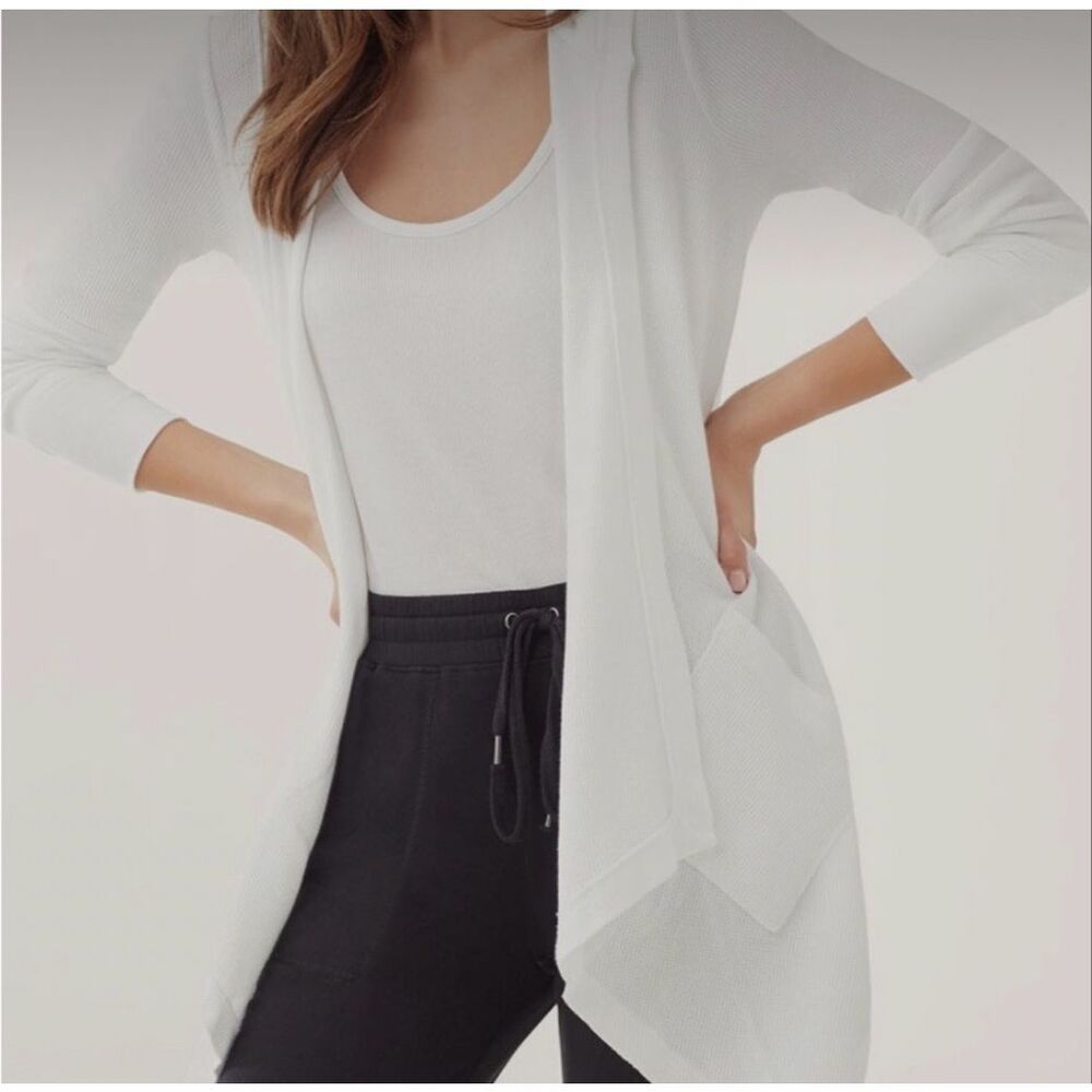 Splendid hooded white waffle cover-up size M